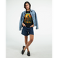 Artistic London t-shirt with animated St. Paul’s Cathedral illustration. A stylish alternative to traditional tourist souvenirs, designed for fashion-forward travelers and global city collectors.
